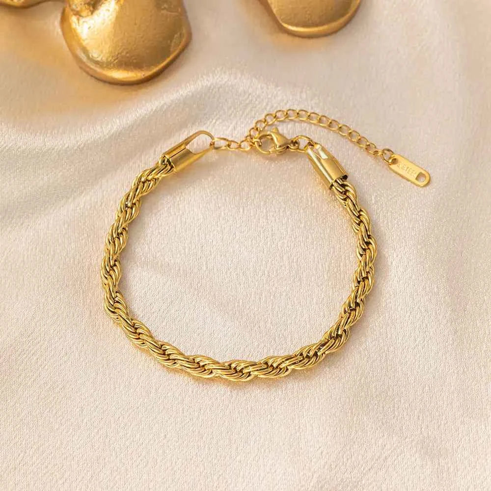 Twisted Cable Chain Bracelet - Miromor