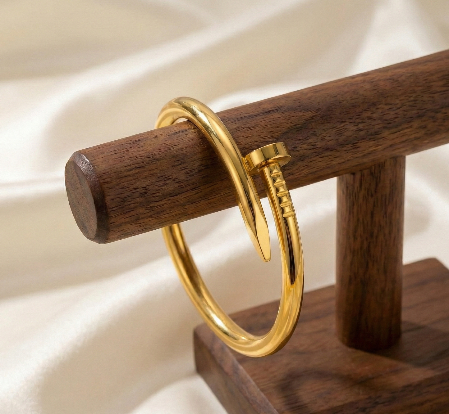 Timeless Nail Gold Bracelet