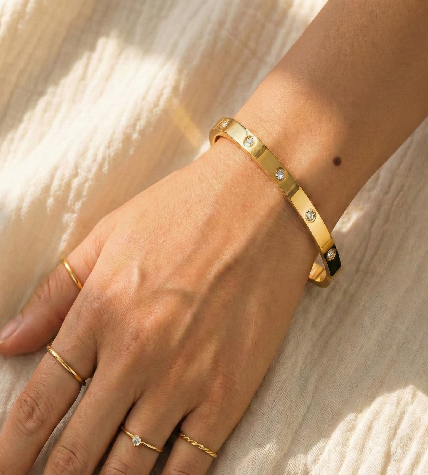 Crystal Gold Hinged Bangle