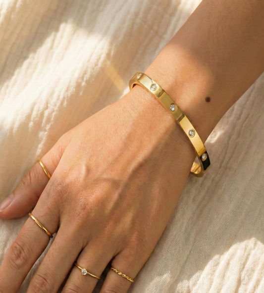 Crystal Gold Hinged Bangle